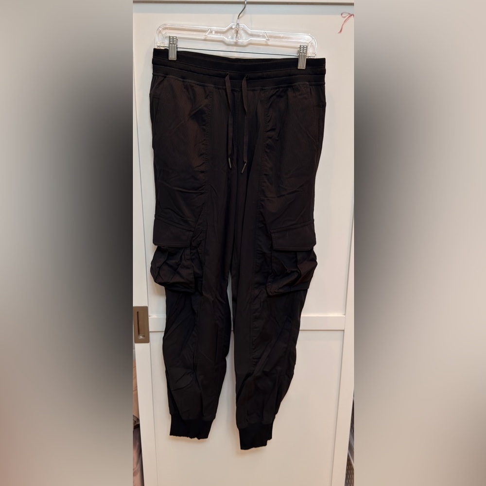 Lululemon Dance Studio Relaxed-Fit Mid-Rise Cargo Jogger